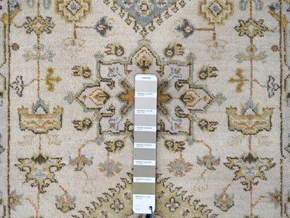 Ivory 2'7" x 7'9" Heriz Hand knotted Wool Rug - Sku: O084607