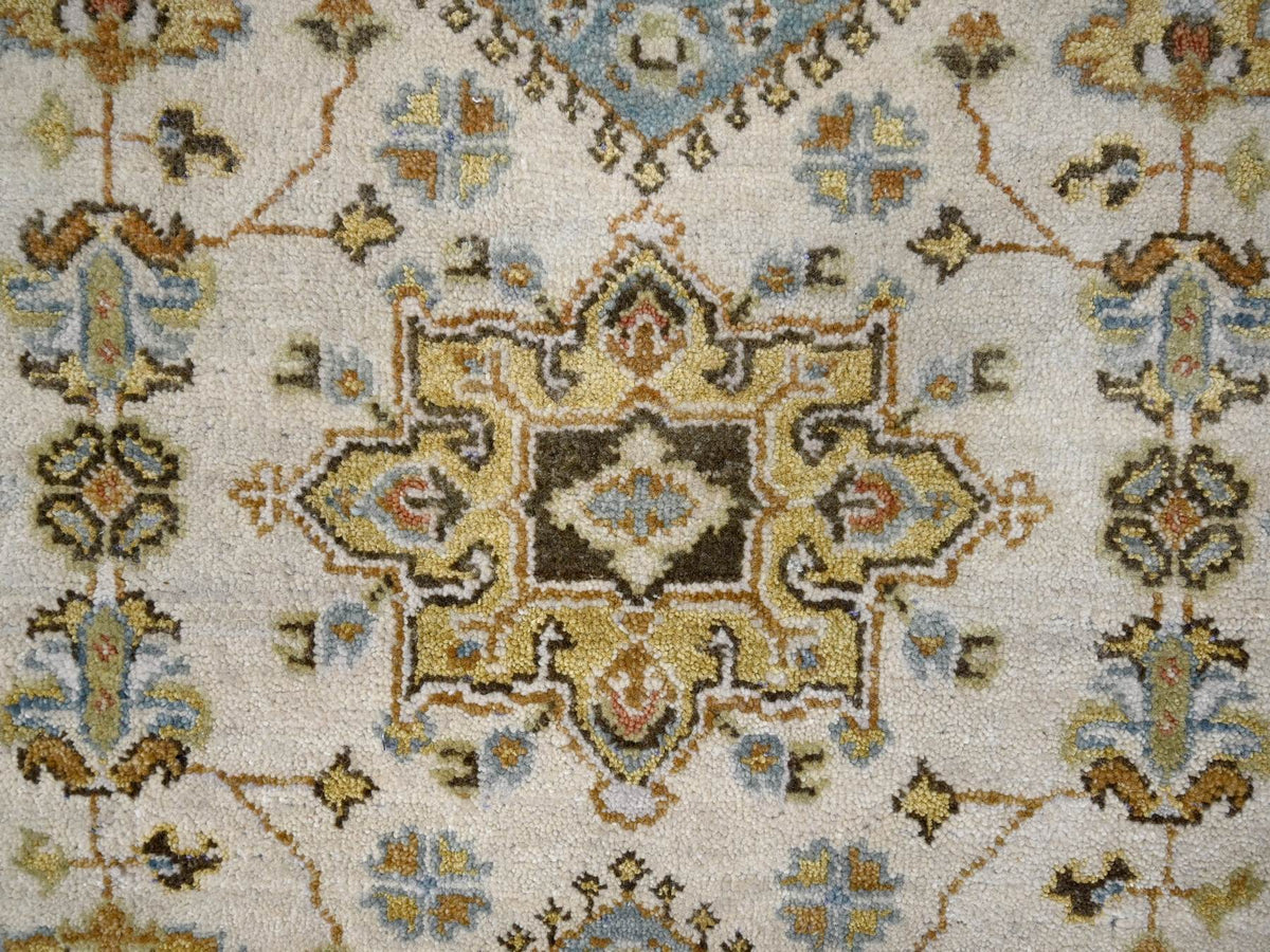 Tribal Heriz hand-knotted wool runner in Ivory & Silver Gray, 2'7" x 7'9" — SKU O084607 (view 5)