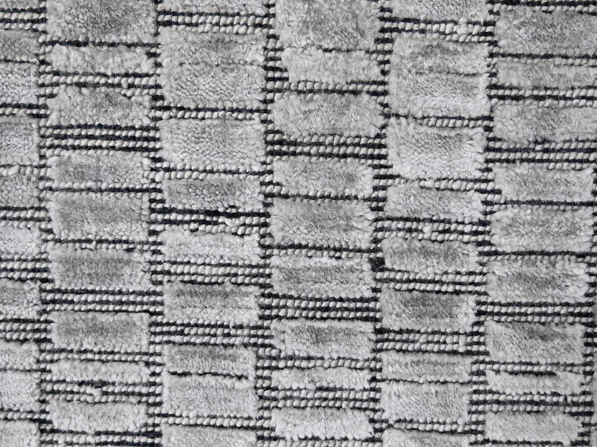 Modern / Contemporary hand-knotted wool/plant based silk rug in Gray, 2' x 3' — SKU O084617 (view 4)
