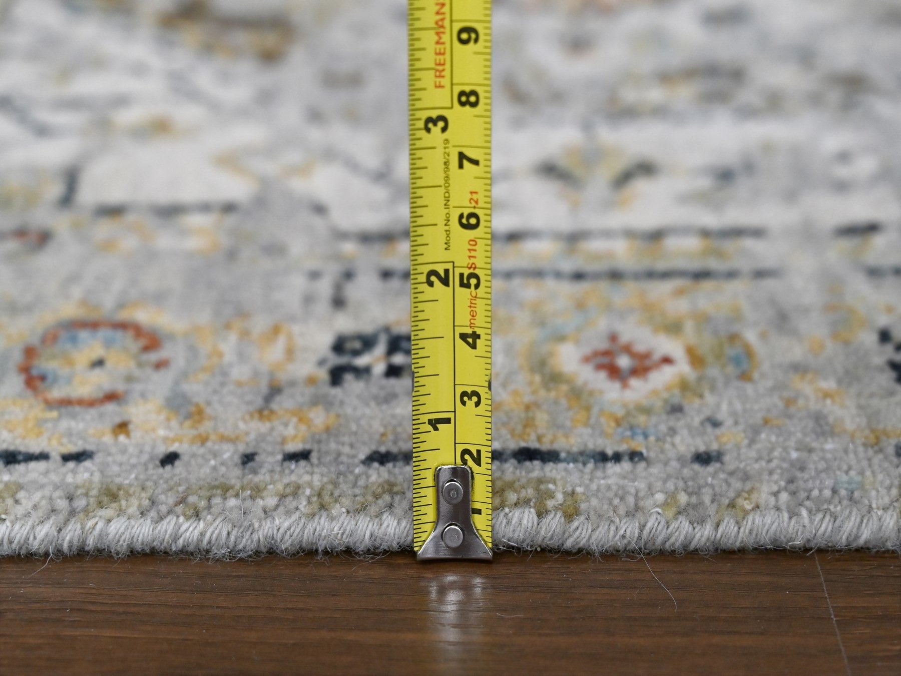 Heriz Transitional hand-knotted wool rug in Ivory & Sea Gray, 2' x 3' — SKU O084630 (view 6)