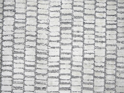 Modern / Contemporary hand-knotted wool/plant based silk rug in Ivory, 12'2" x 14'11" — SKU O084632 (view 8)