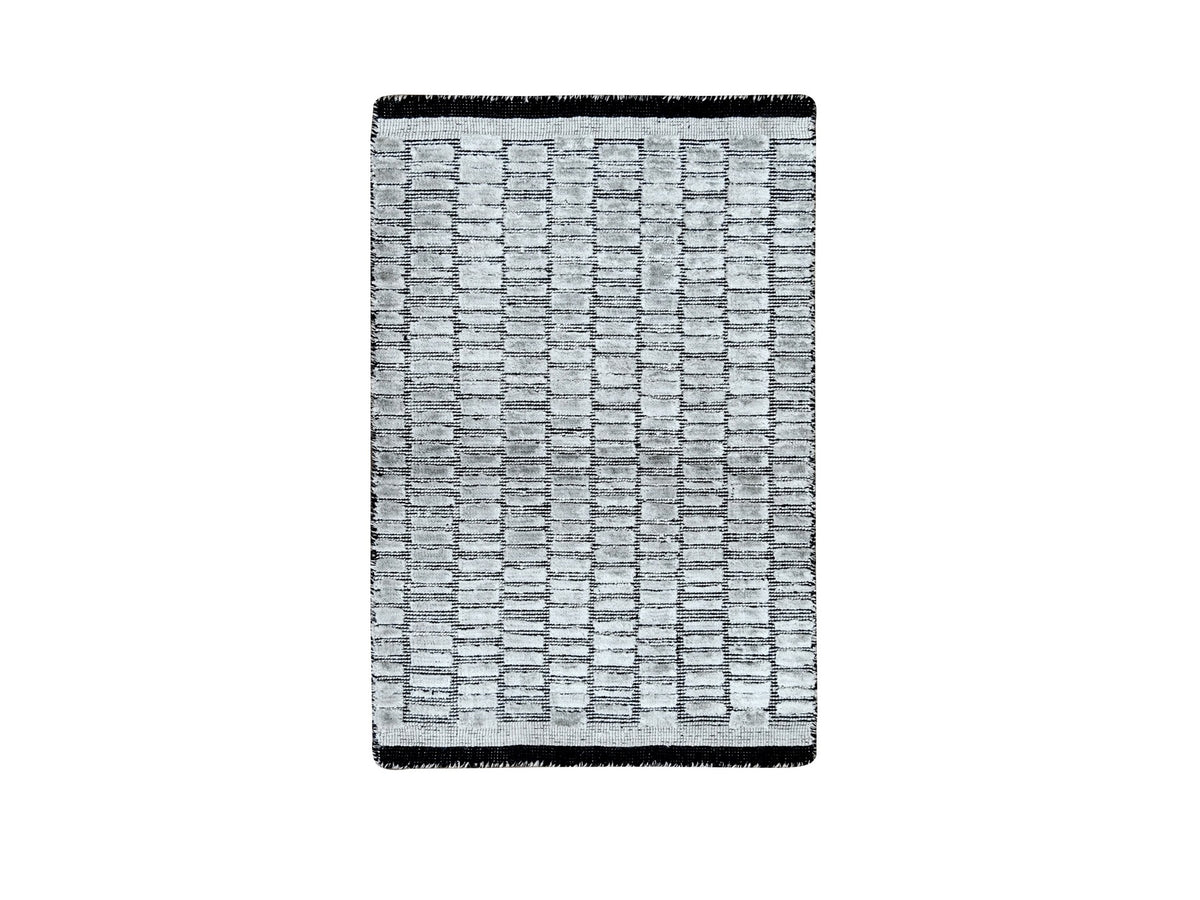 Modern / Contemporary hand-knotted wool/plant based silk rug in Gray, 2' x 3' — SKU O084656