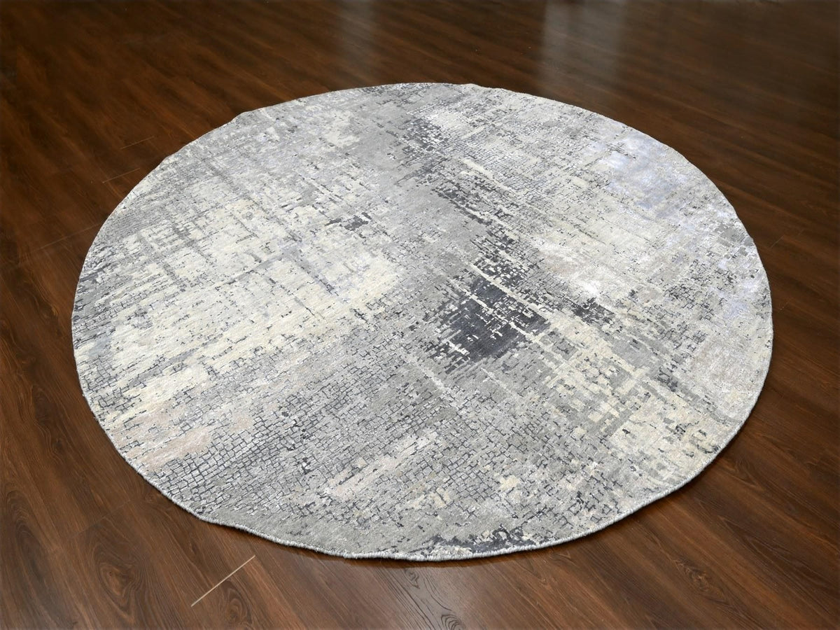Modern / Contemporary hand-knotted wool/silk rug in Gray, 9'10" x 9'10" — SKU O084681 (view 2)