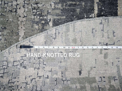 Modern / Contemporary hand-knotted wool/silk rug in Gray, 9'10" x 9'10" — SKU O084681 (view 8)