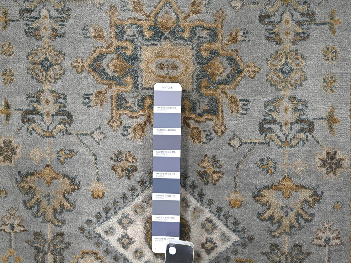 Heriz hand-knotted wool rug in Gray & Ivory, 3'1" x 5' — SKU O084713 (view 4)
