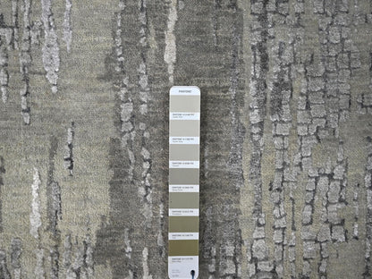 Modern / Contemporary hand-knotted wool/silk runner in Gray, 2'9" x 23'8" — SKU O084728 (view 4)