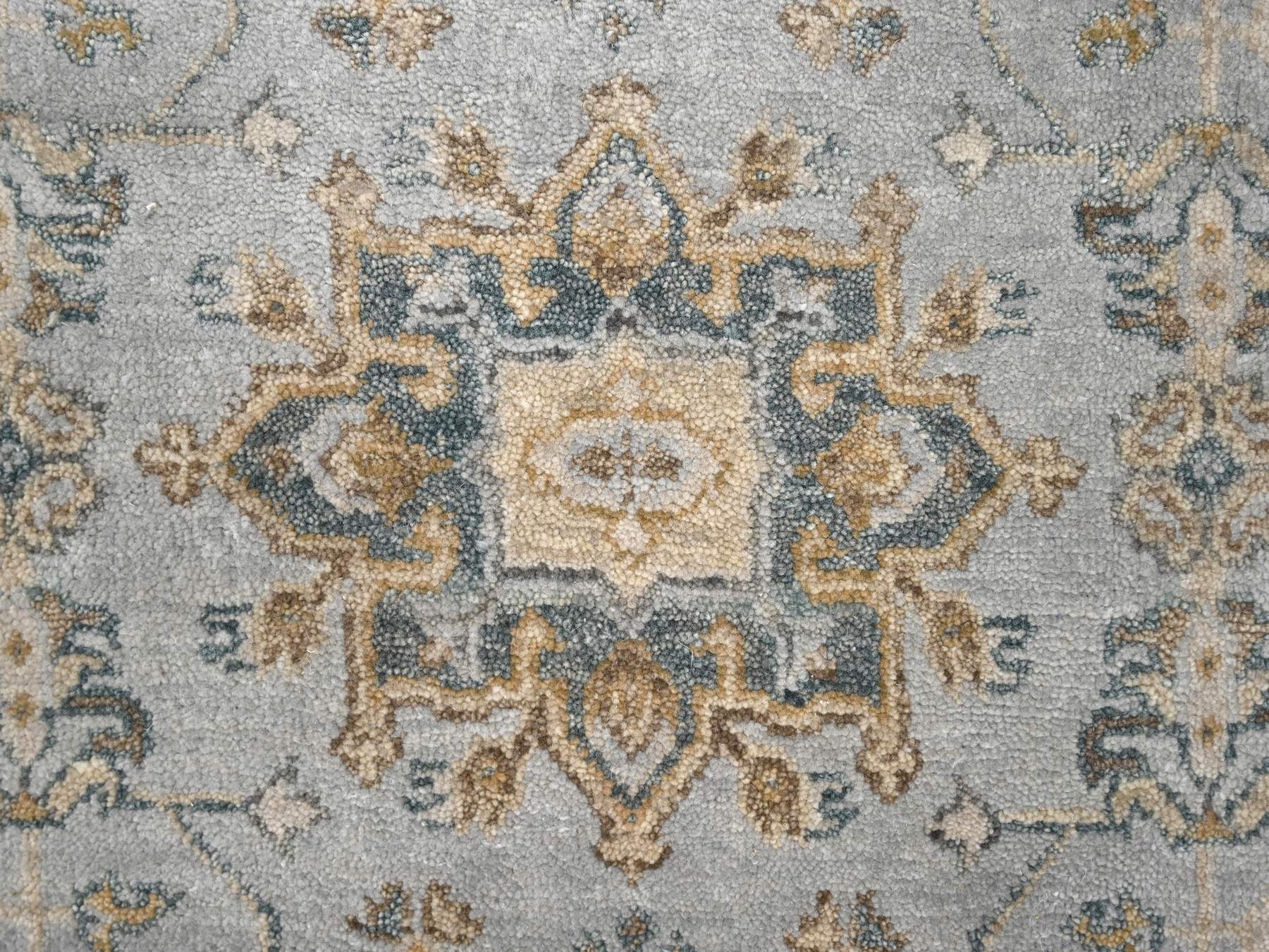 Heriz hand-knotted wool rug in Gray & Daisy White, 3'1" x 5' — SKU O084744 (view 5)