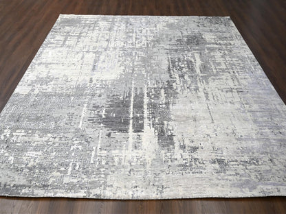 Modern / Contemporary hand-knotted wool/silk rug in Gray, 11'10" x 11'11" — SKU O084753 (view 2)