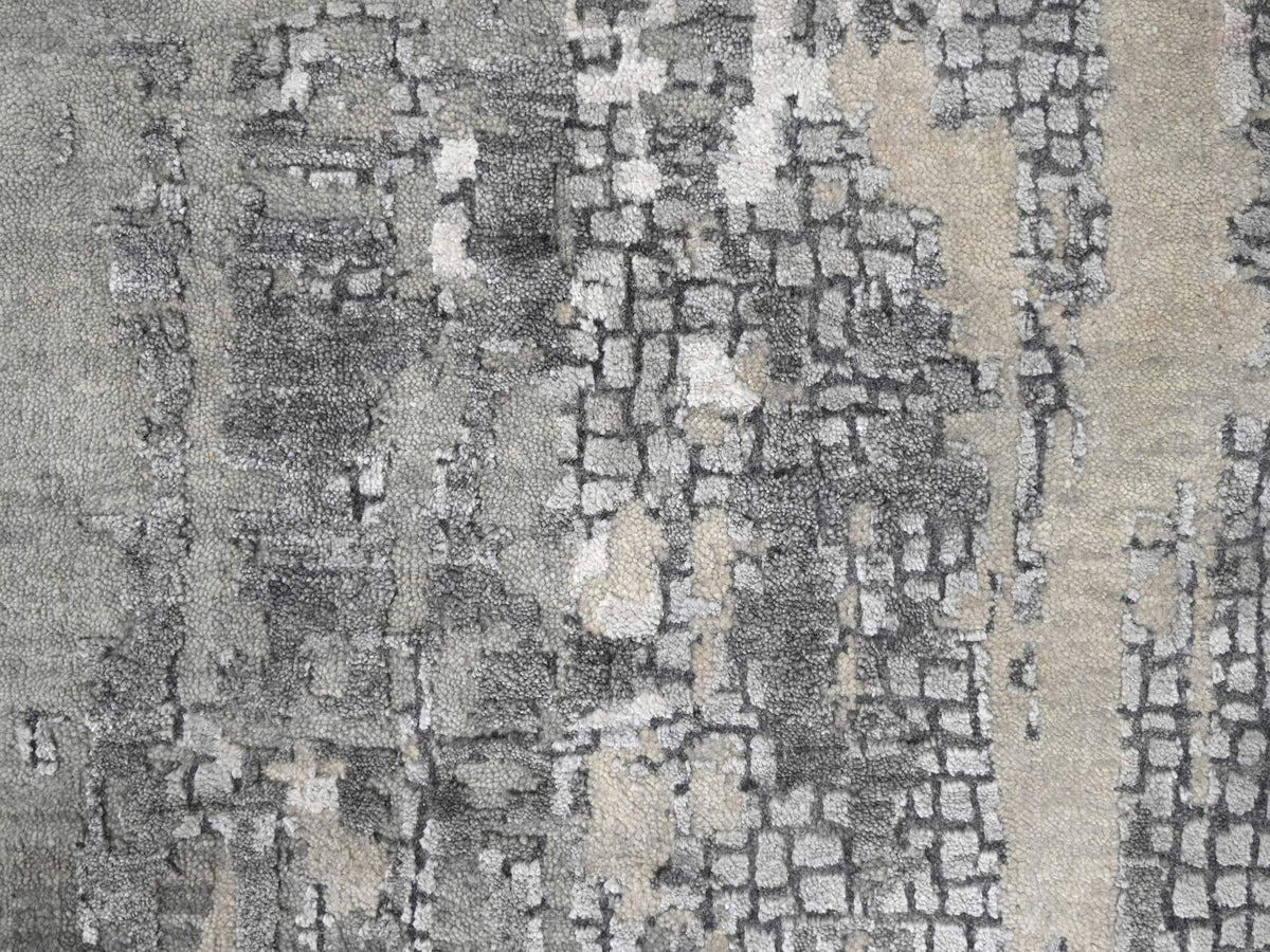 Modern / Contemporary hand-knotted wool/silk rug in Gray, 11'10" x 11'11" — SKU O084753 (view 8)