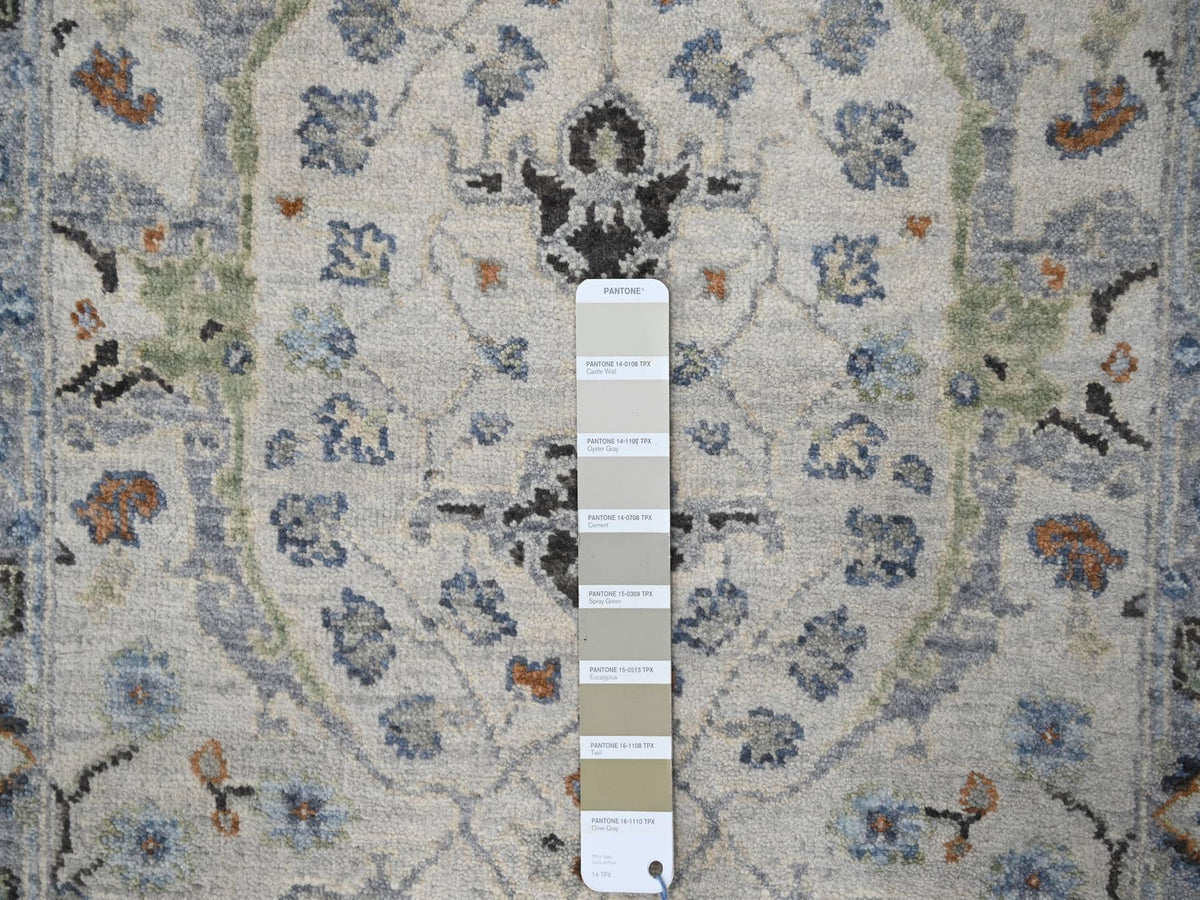 Oushak Oushak hand-knotted wool runner in Gray, 2'6" x 9'10" — SKU O084786 (view 4)
