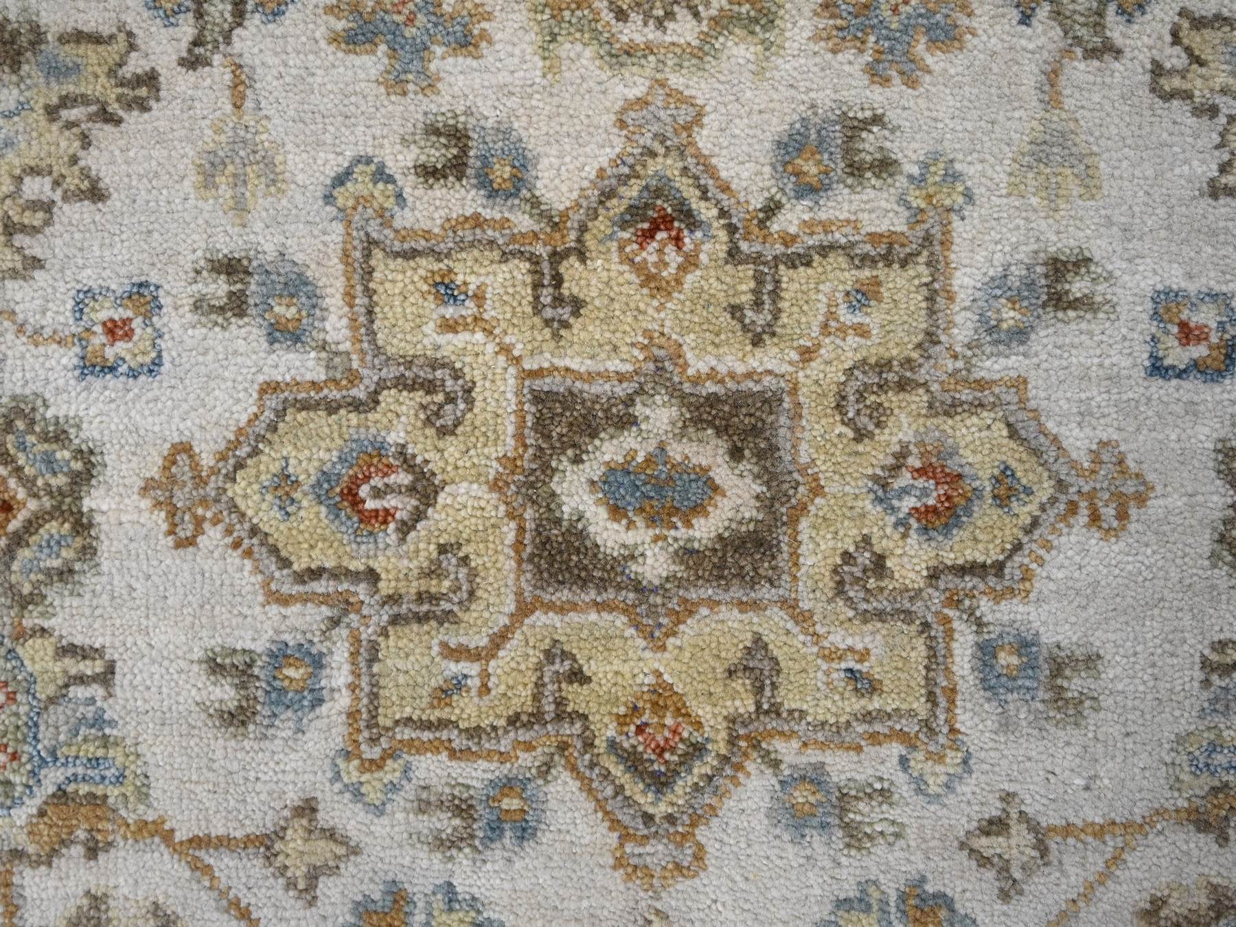 Heriz hand-knotted wool runner in Ivory & Silver, 2'9" x 17'10" — SKU O084826 (view 5)