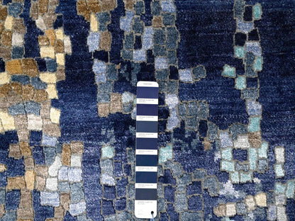Modern / Contemporary hand-knotted wool rug in Blue, 6'1" x 8'10", SKU O084990