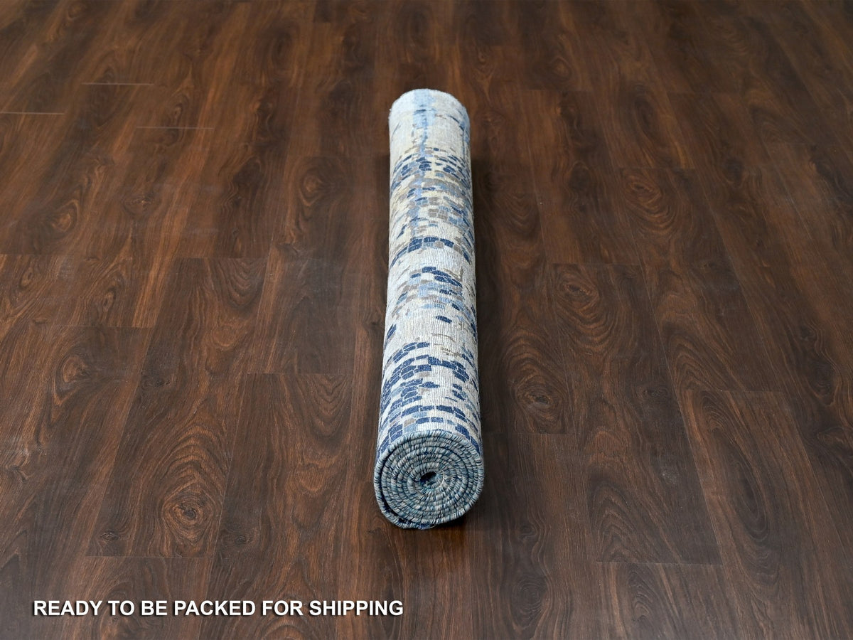 Modern / Contemporary hand-knotted wool rug in Blue, 6'1" x 8'10", SKU O084990