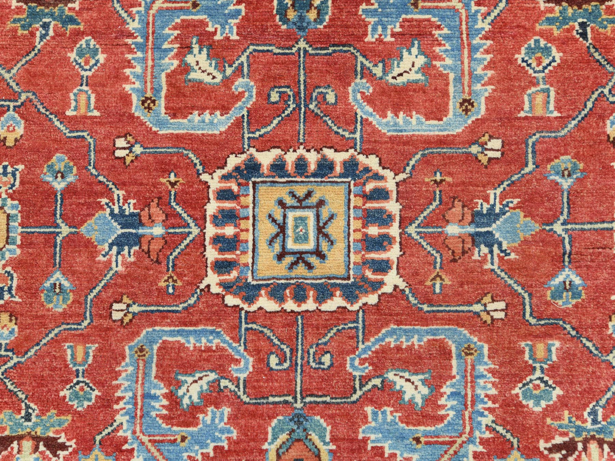 Heriz Heriz hand-knotted wool rug in Red & Blue, 6'1" x 9'1" — SKU O085022 (view 8)