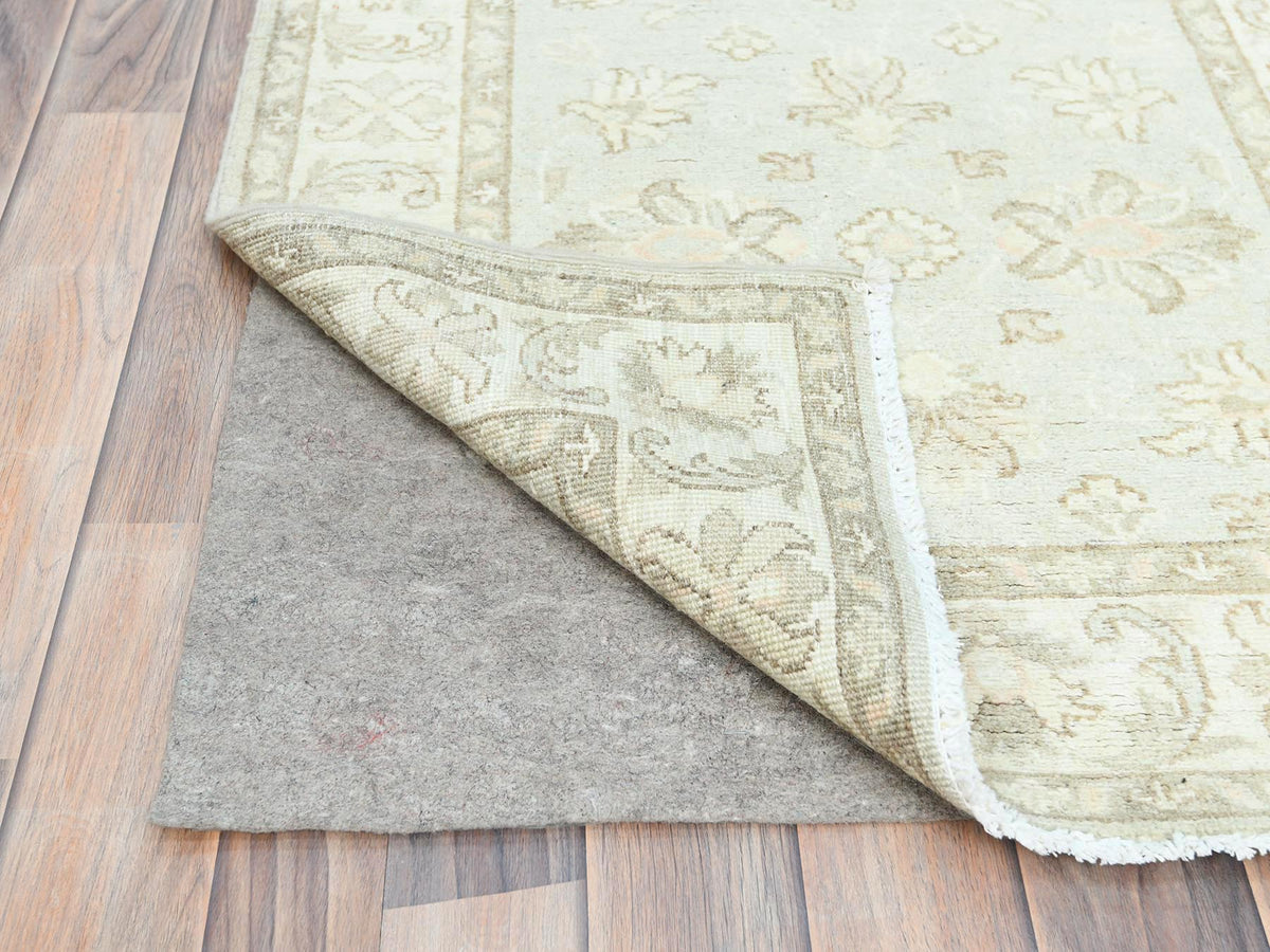 Peshawar Oushak hand-knotted wool runner in Ivory, 2'8" x 9'9" — SKU O085215 (view 3)