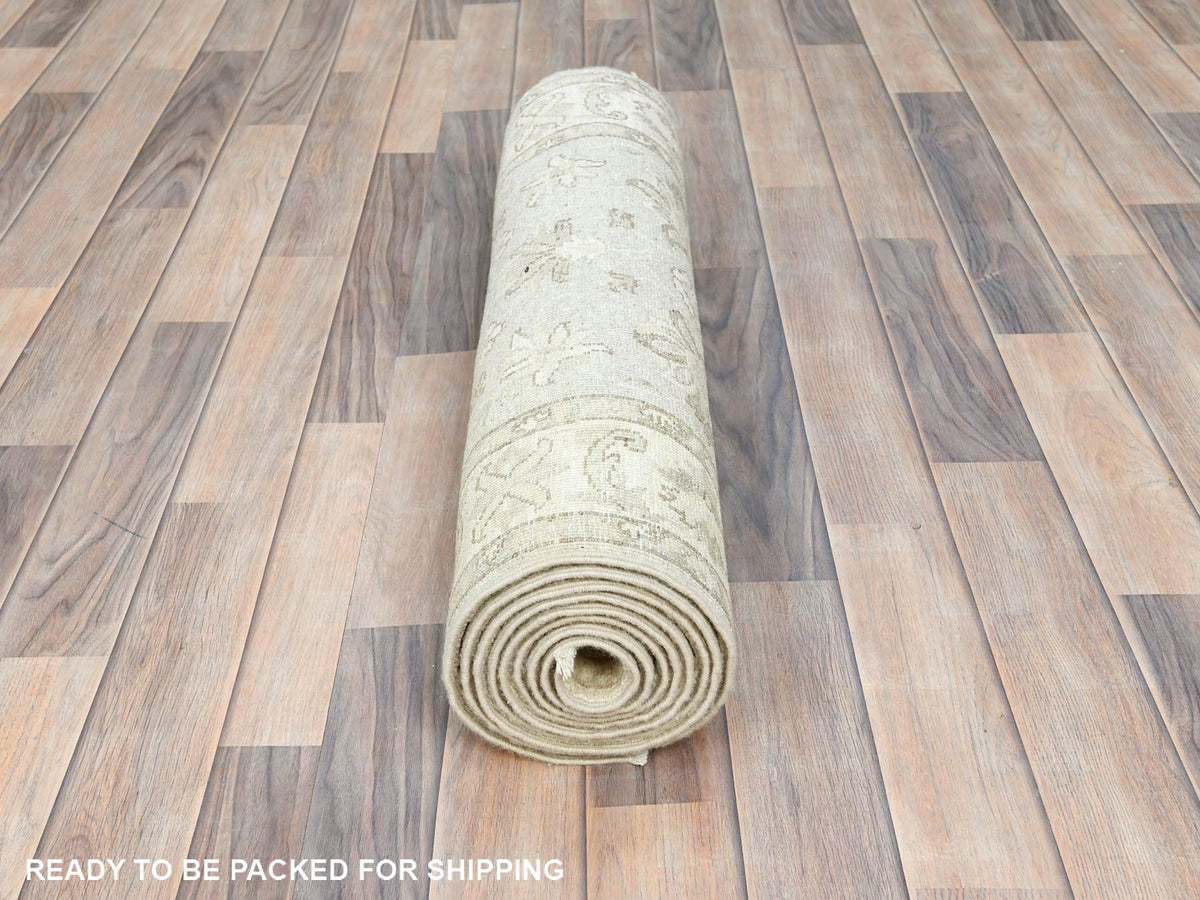 Peshawar Oushak hand-knotted wool runner in Ivory, 2'8" x 9'9" — SKU O085215 (view 5)