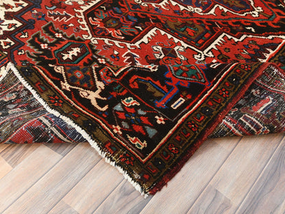 Heriz Heriz hand-knotted wool rug in Red & Midnight Blue, 6'8" x 9'3" — SKU O085237 (view 6)