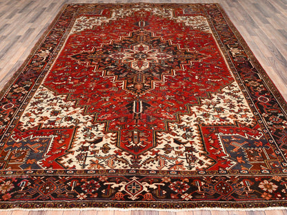 Heriz Heriz hand-knotted wool rug in Red & Black, 8'3" x 10'10" — SKU O085385 (view 2)
