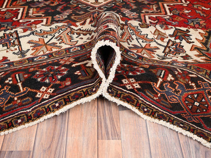 Heriz Heriz hand-knotted wool rug in Red & Black, 8'3" x 10'10" — SKU O085385 (view 5)
