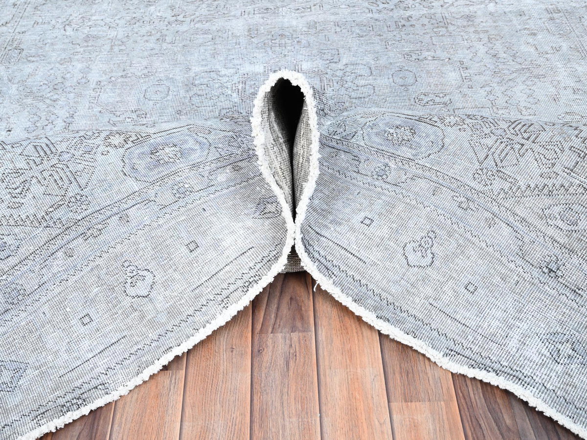 Tabriz Vintage hand-knotted wool rug in Gray, 6'6" x 9' — SKU O085396 (view 5)