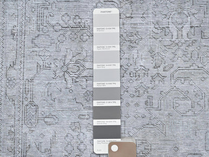 Tabriz Vintage hand-knotted wool rug in Gray, 6'6" x 9' — SKU O085396 (view 7)