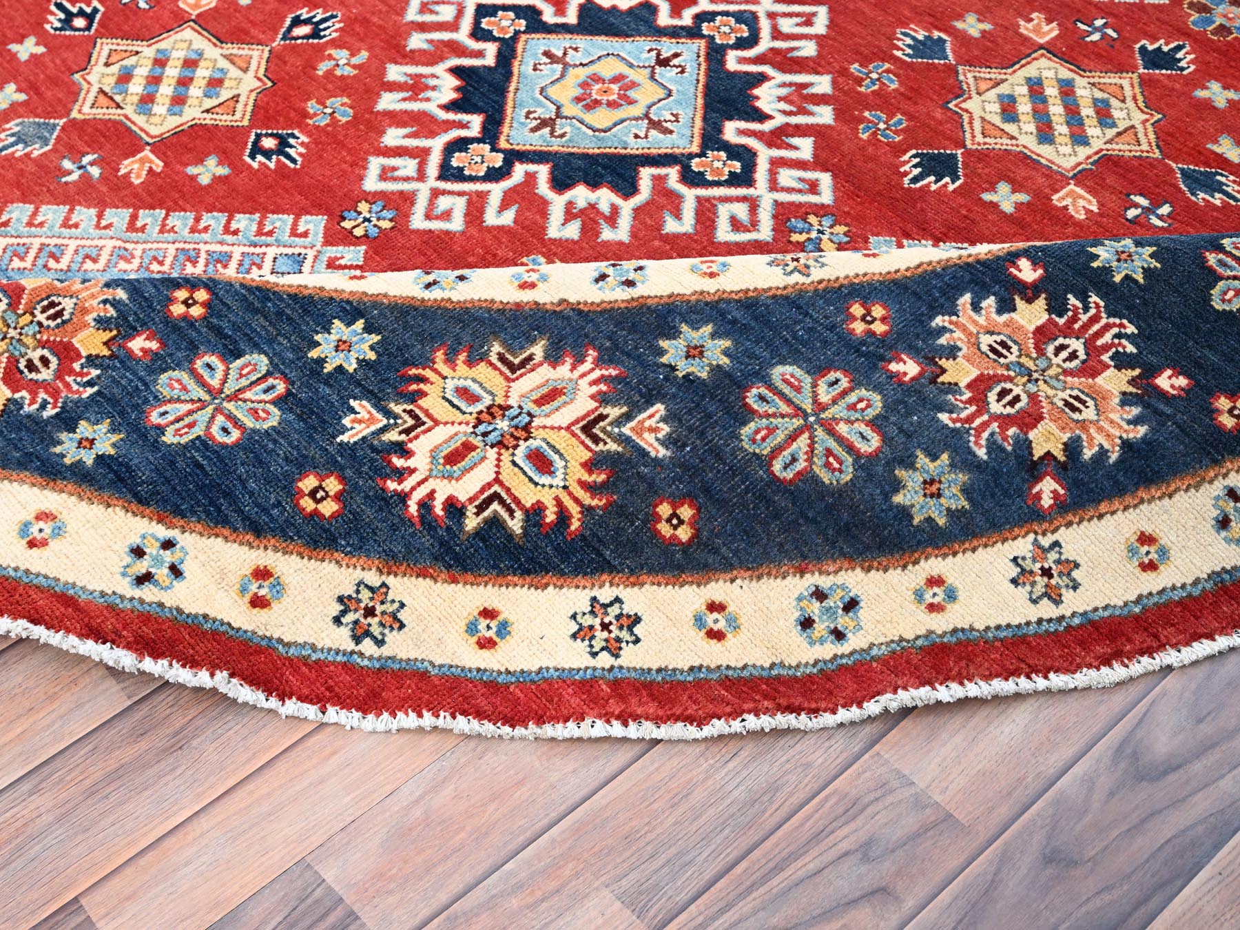 Kazak Kazak hand-knotted wool rug in Red & Blue, 7'9" x 7'10" — SKU O085417 (view 4)