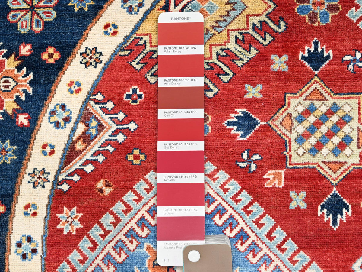 Kazak Kazak hand-knotted wool rug in Red & Blue, 7'9" x 7'10" — SKU O085417 (view 6)