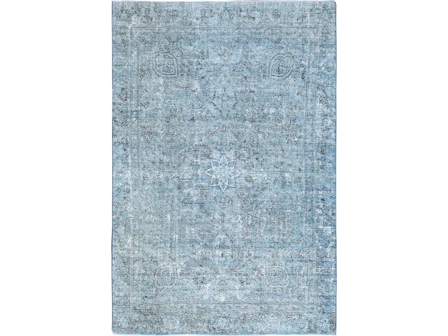 Tabriz Vintage hand-knotted wool rug in Blue, 7'1" x 10'7" — SKU O085540