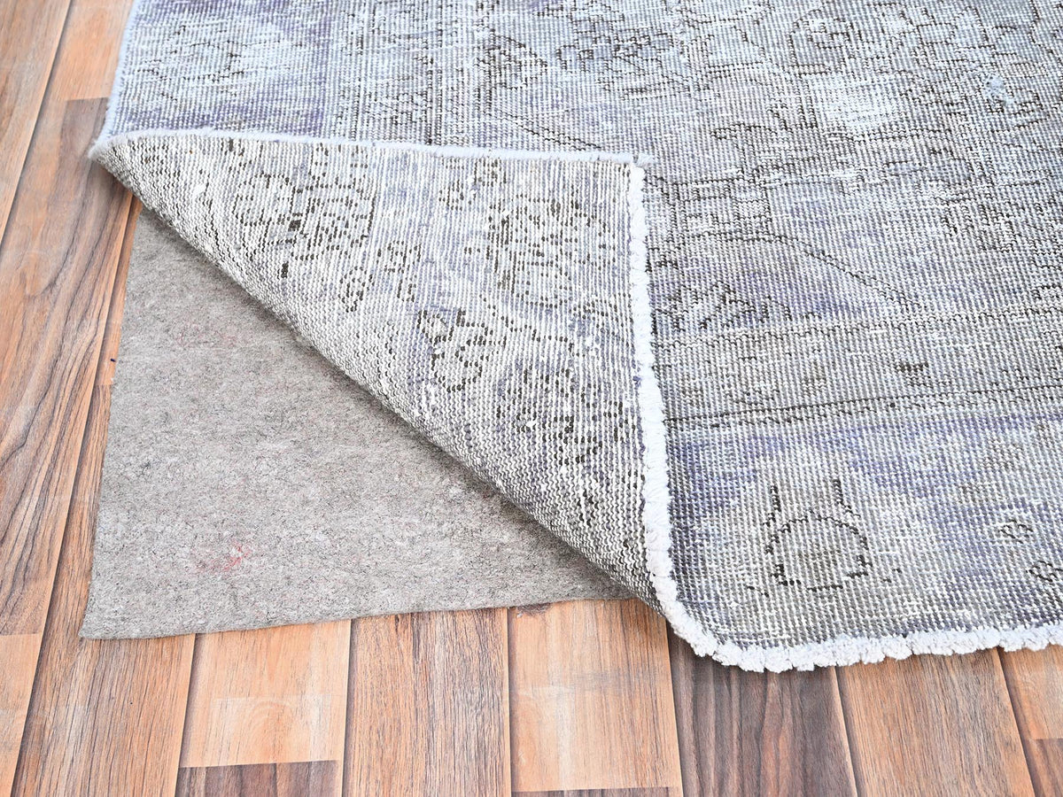 Tabriz Vintage hand-knotted wool rug in Purple, 7'1" x 10'4" — SKU O085541 (view 4)
