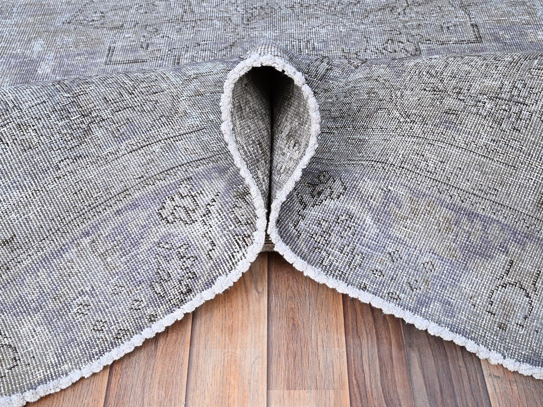 Tabriz Vintage hand-knotted wool rug in Purple, 7'1" x 10'4" — SKU O085541 (view 5)