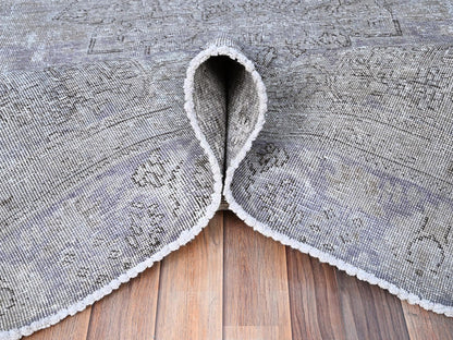 Tabriz Vintage hand-knotted wool rug in Purple, 7'1" x 10'4" — SKU O085541 (view 5)