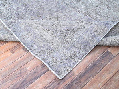 Tabriz Vintage hand-knotted wool rug in Purple, 7'1" x 10'4" — SKU O085541 (view 6)