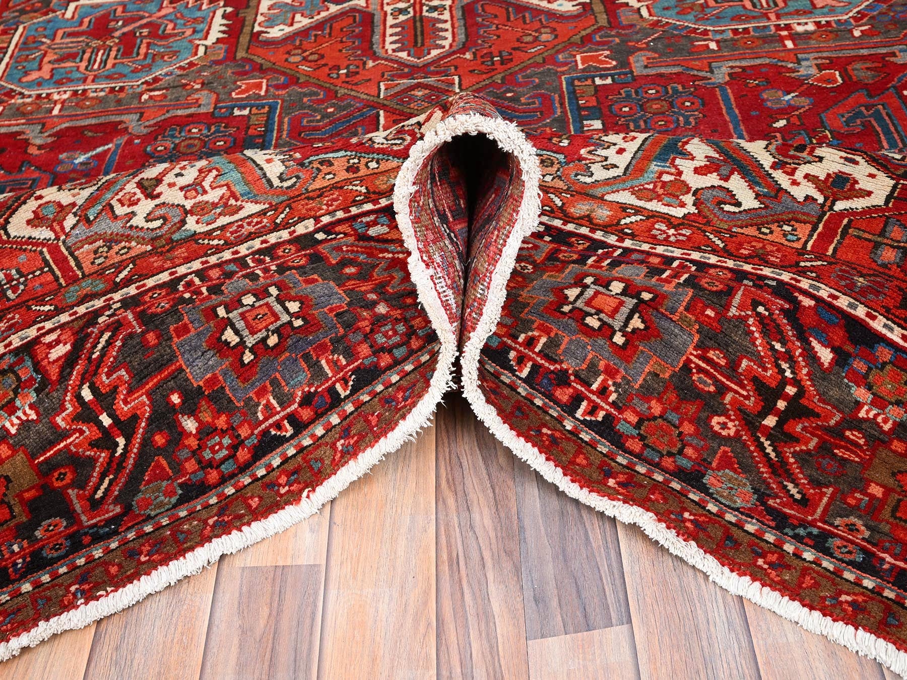 Heriz Heriz hand-knotted worn wool rug in Red & Black, 10'1" x 12'9" — SKU O085562 (view 5)