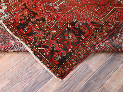 Heriz Heriz hand-knotted worn wool rug in Red & Black, 7'5" x 10'2" — SKU O085570 (view 6)
