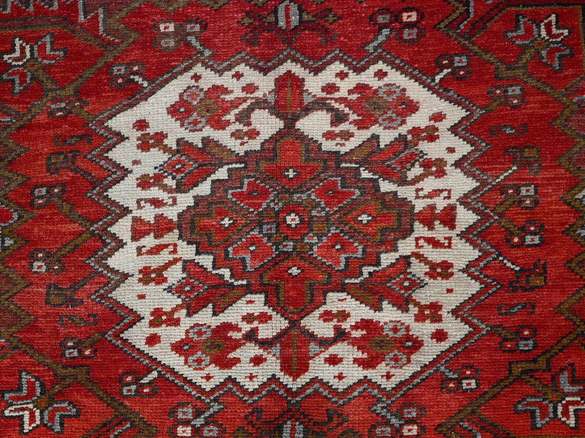 Heriz Heriz hand-knotted worn wool rug in Red & Black, 7'5" x 10'2" — SKU O085570 (view 8)