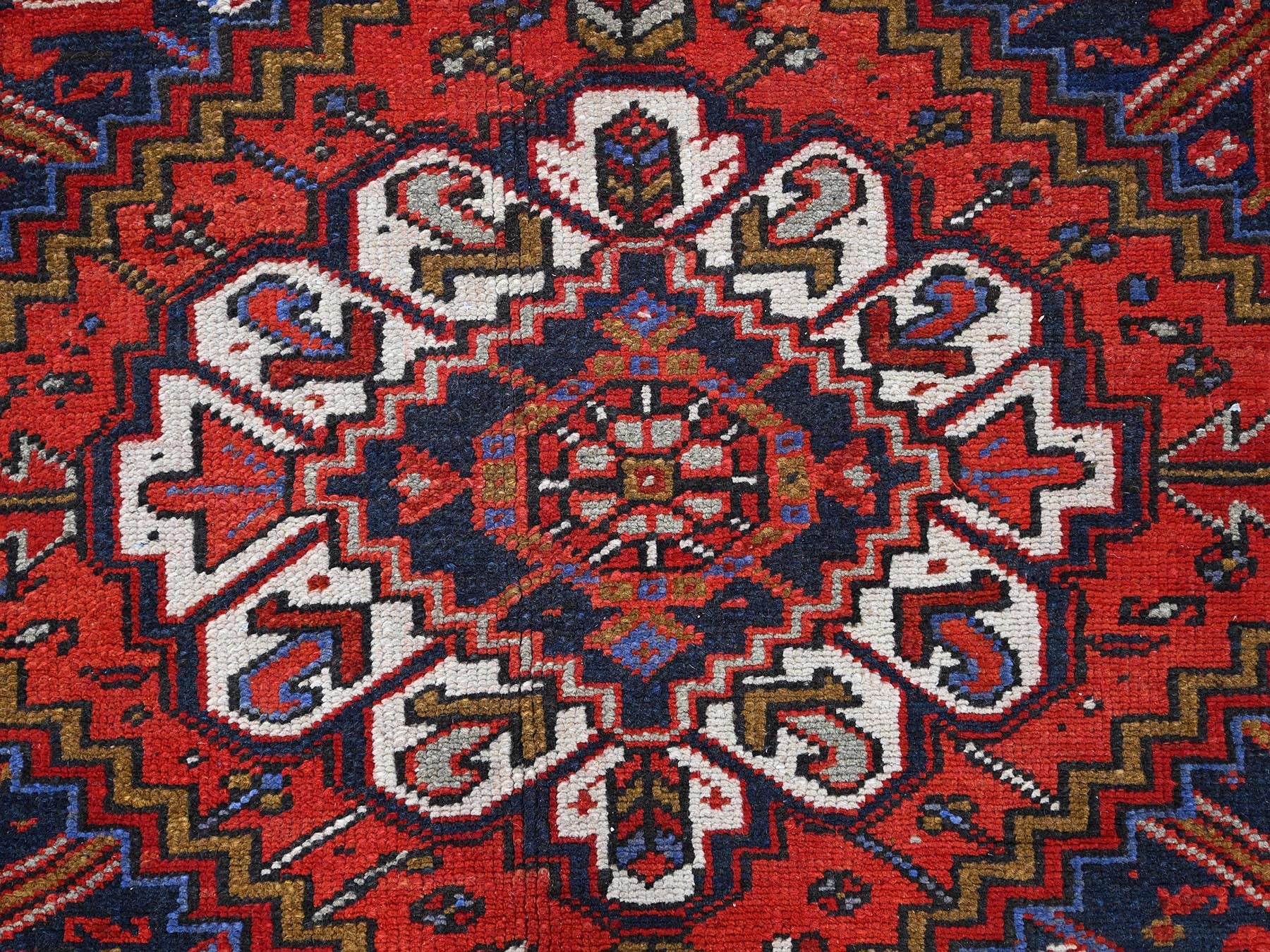 Heriz Heriz hand-knotted worn wool rug in Red & Yale Blue, 7'9" x 11' — SKU O085577 (view 8)