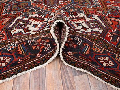 Heriz Heriz hand-knotted worn wool rug in Red & Gray, 8'1" x 11'1" — SKU O085581 (view 5)
