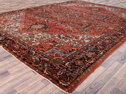 Heriz Heriz hand-knotted worn wool rug in Red & Black, 10'1" x 13'2" — SKU O085589 (view 3)