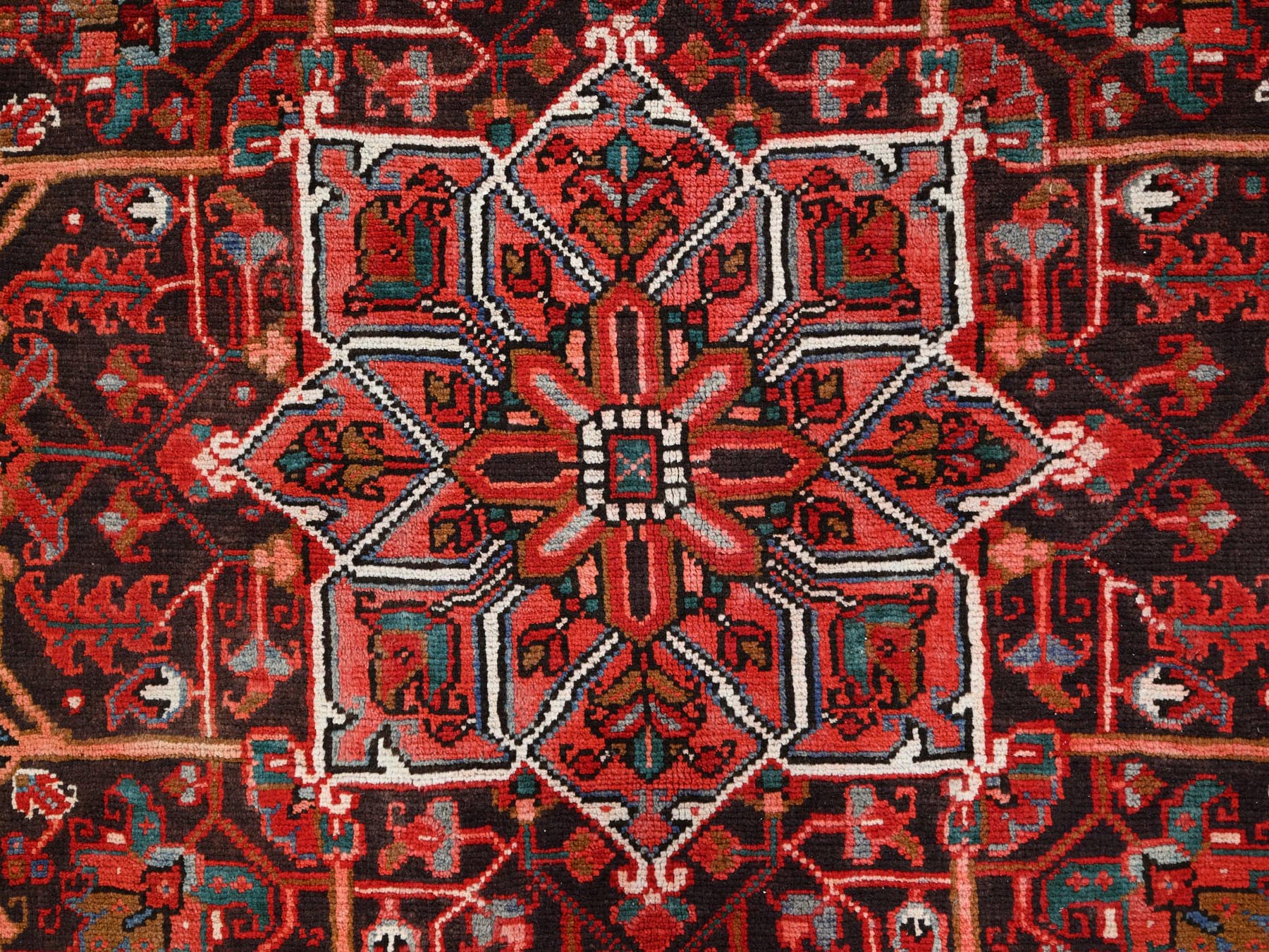 Heriz Heriz hand-knotted worn wool rug in Red & Black, 7'7" x 11' — SKU O085659 (view 8)