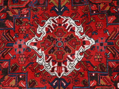 Heriz Heriz hand-knotted wool rug in Red, 8'2" x 11'10" — SKU O085663 (view 8)