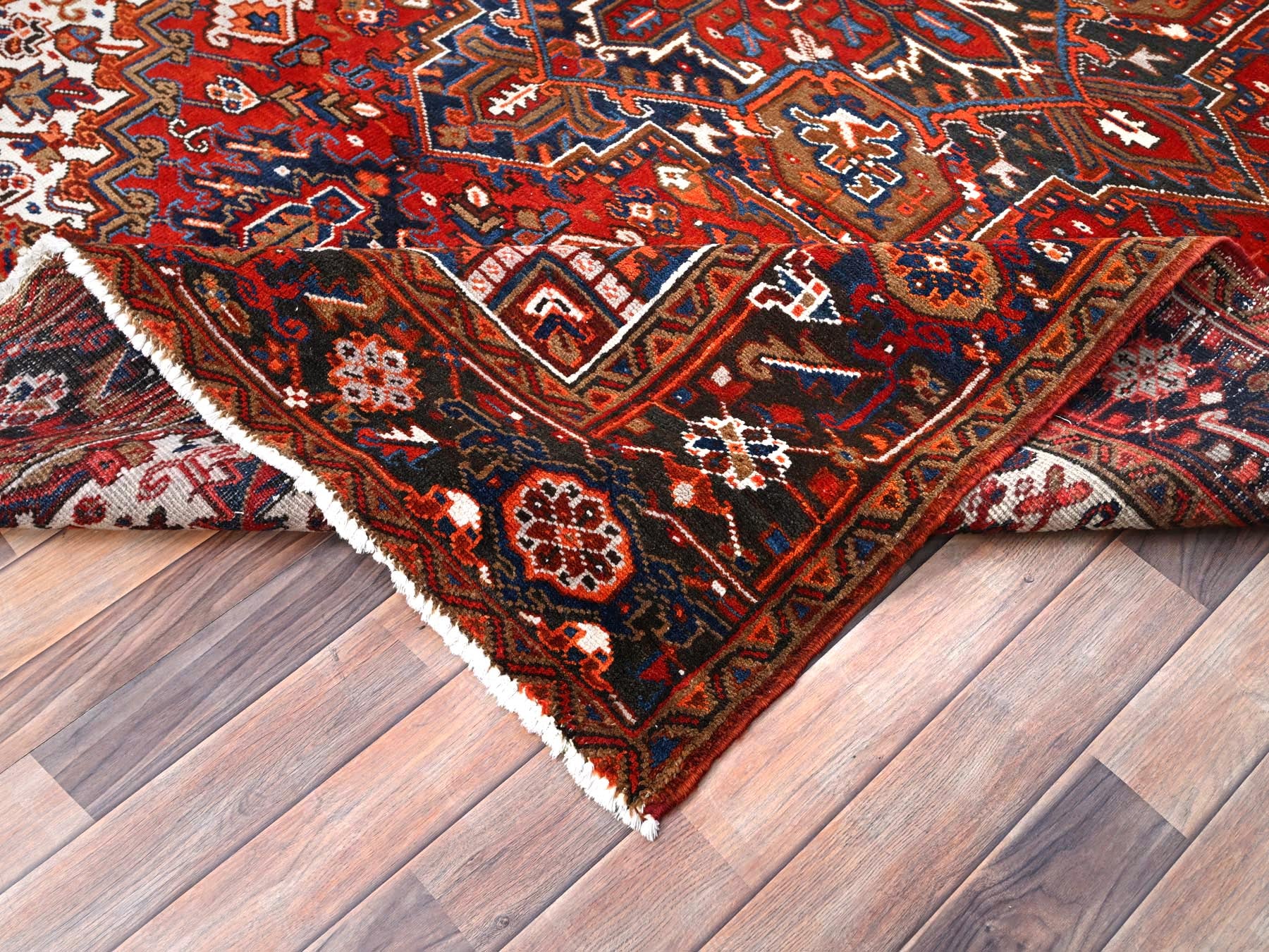 Heriz Heriz hand-knotted worn wool rug in Red & Black, 7'5" x 8'10" — SKU O085681 (view 6)