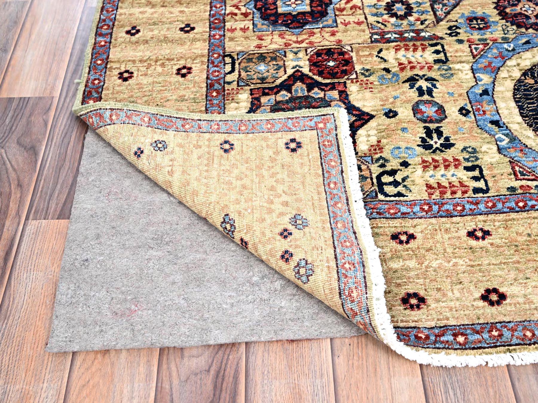 Mamluk Mamluk hand-knotted wool rug in Ivory, 5' x 7' — SKU O085861 (view 3)