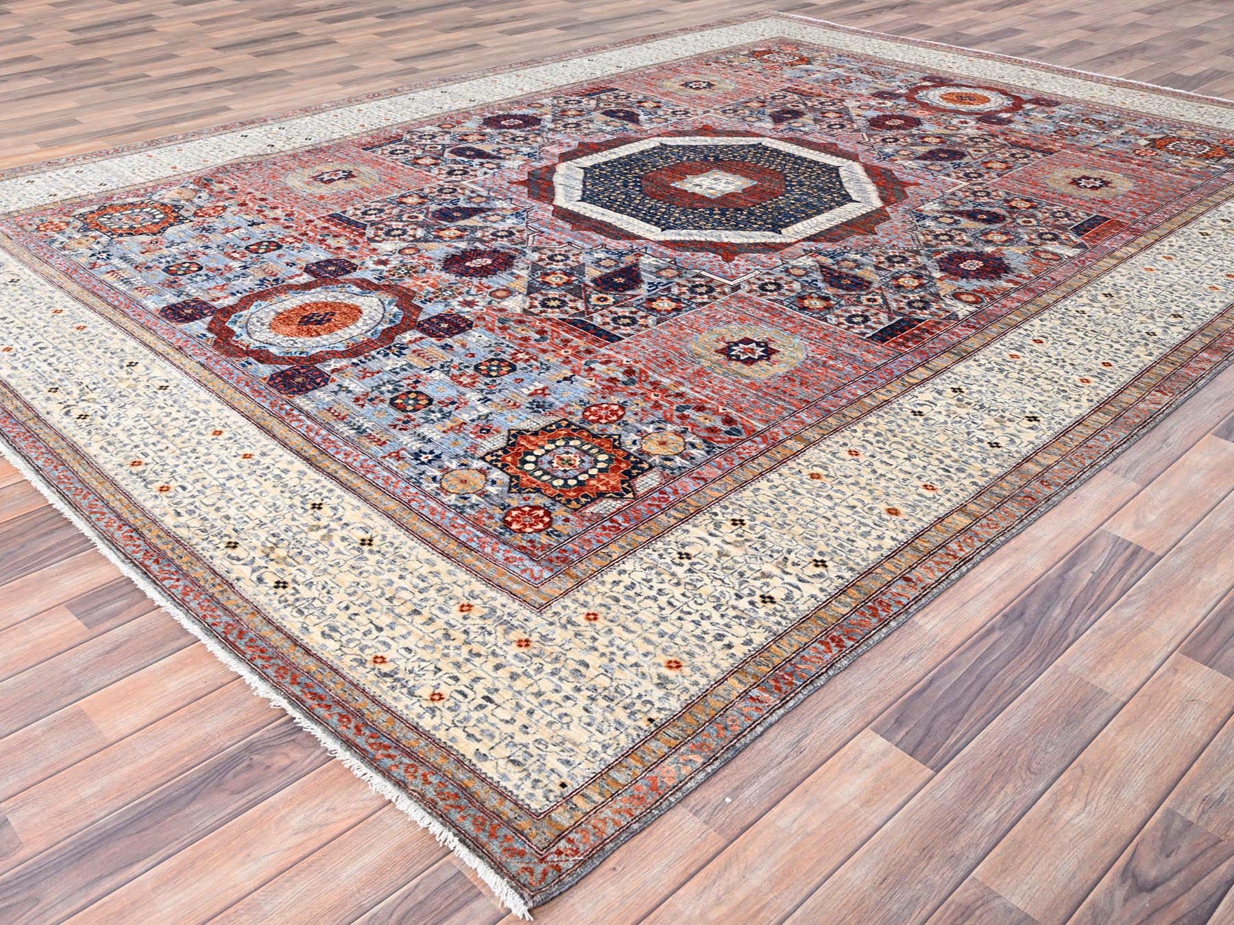 Mamluk Mamluk hand-knotted wool rug in Red & Ivory, 8'10" x 12' — SKU O085871 (view 3)