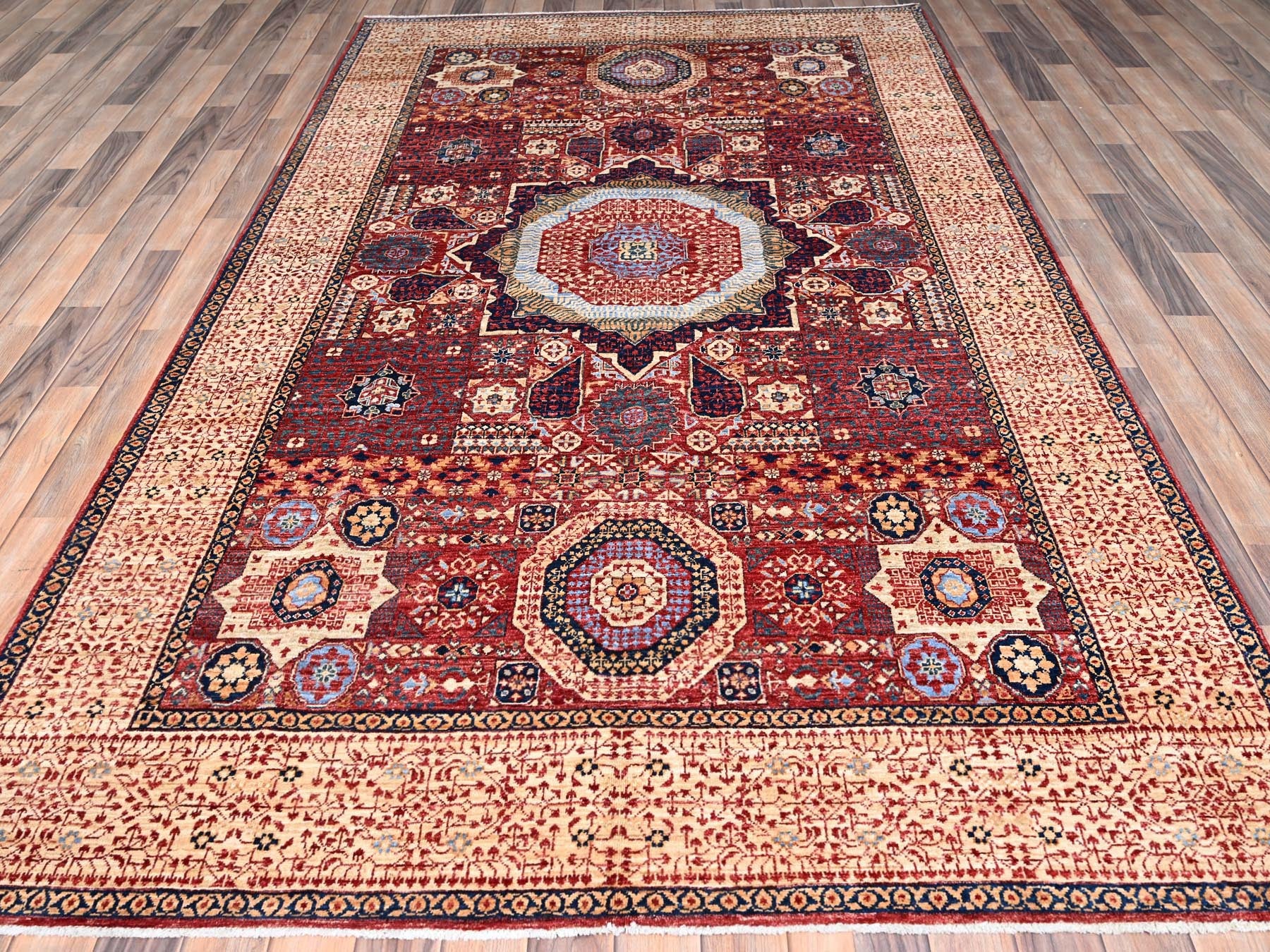 Mamluk Mamluk hand-knotted wool rug in Red & Cream Color, 5'9" x 9'7" — SKU O085882 (view 2)