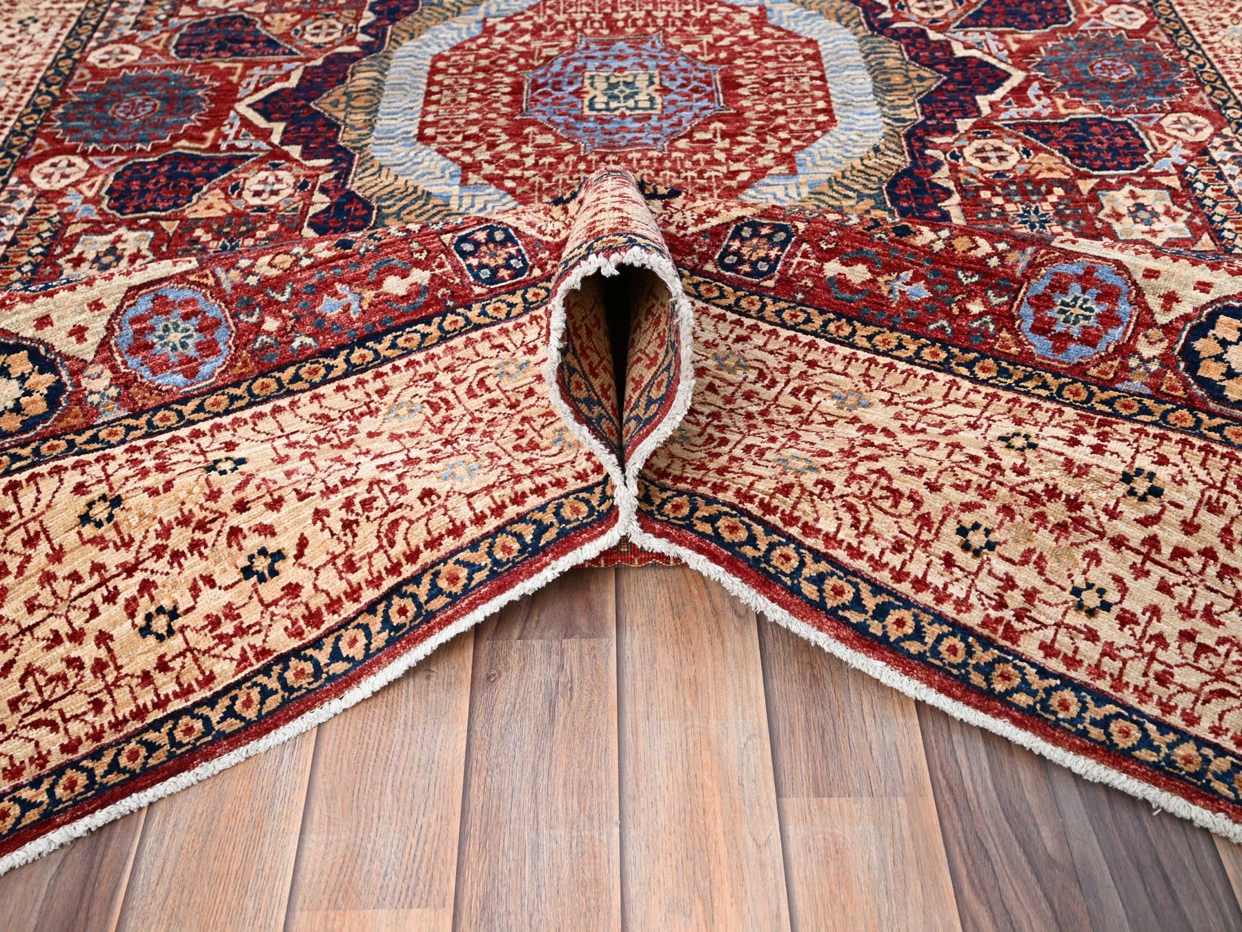 Mamluk Mamluk hand-knotted wool rug in Red & Cream Color, 5'9" x 9'7" — SKU O085882 (view 5)