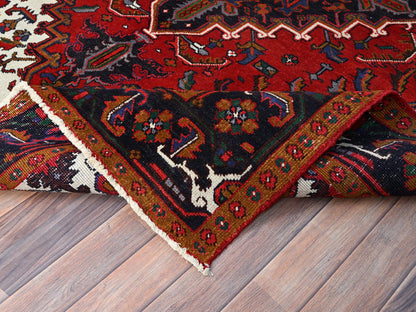 Heriz Heriz hand-knotted wool rug in Red & Blue, 6'7" x 9'2" — SKU O085919 (view 6)