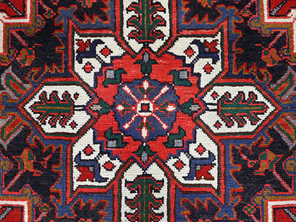 Heriz Heriz hand-knotted wool rug in Red & Blue, 6'7" x 9'2" — SKU O085919 (view 8)