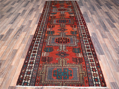 Heriz Vintage hand-knotted wool runner in Orange & Ivory, 3'5" x 9'8" — SKU O085989 (view 2)