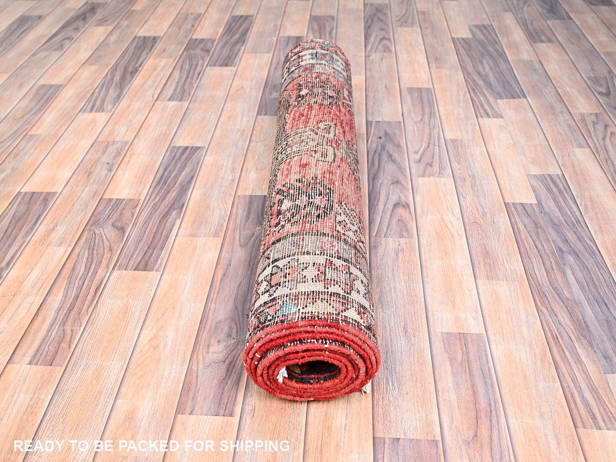 Heriz Vintage hand-knotted wool runner in Orange & Ivory, 3'5" x 9'8" — SKU O085989 (view 5)