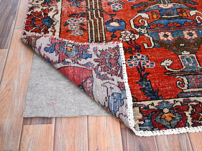 Bakhtiari Vintage hand-knotted wool rug in Red & Ivory, 3'11" x 5'10" — SKU O086054 (view 3)